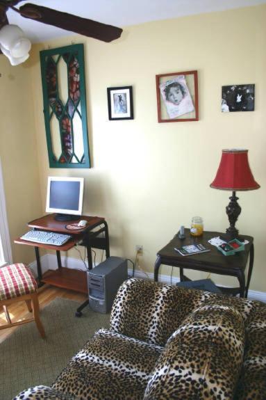 The Young House Bed And Breakfast Millinocket Ngoại thất bức ảnh